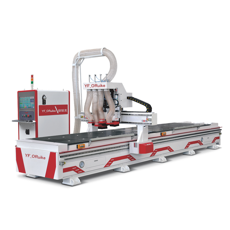 數(shù)控開料機(jī)更能提升定制家具工廠生產(chǎn)效率